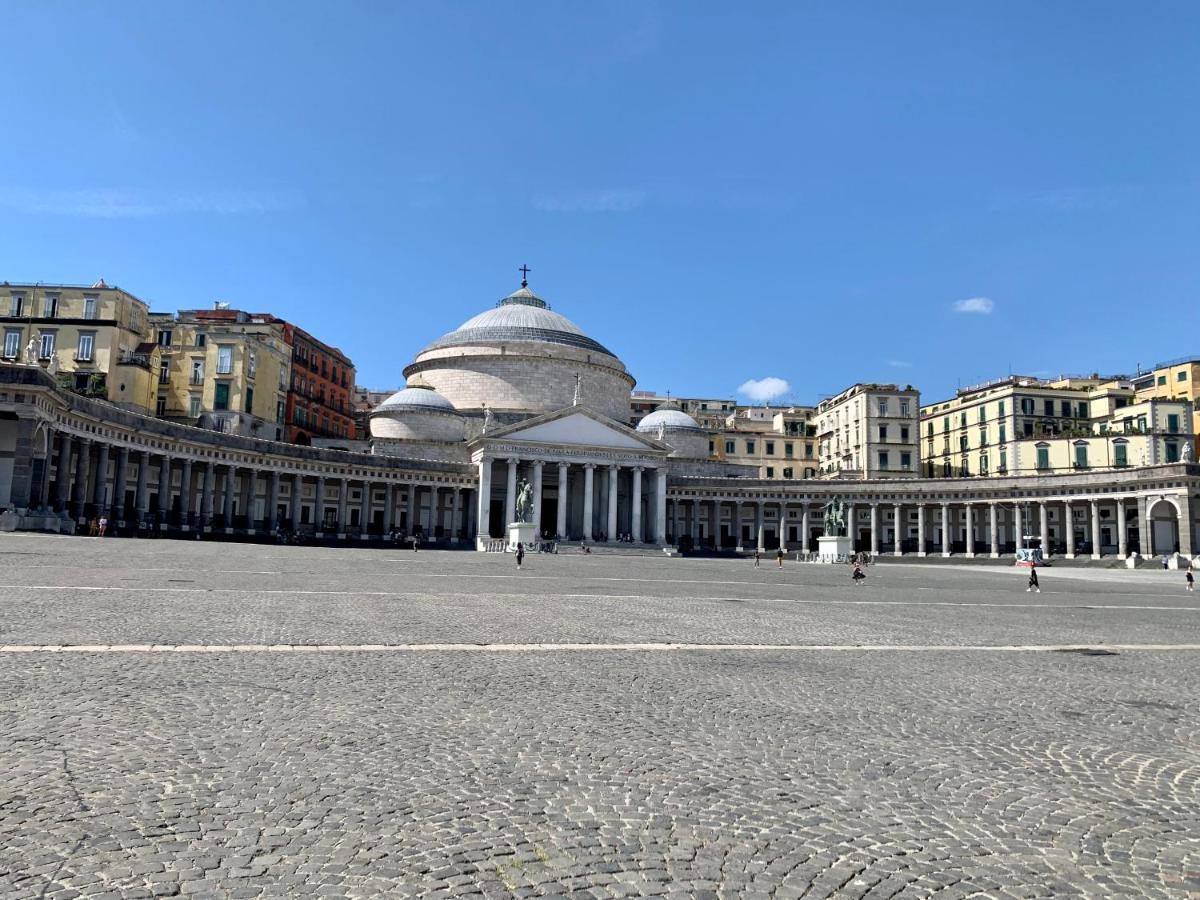 La Casetta Ai Gradoni Di Chiaia Napoli Eksteriør bilde