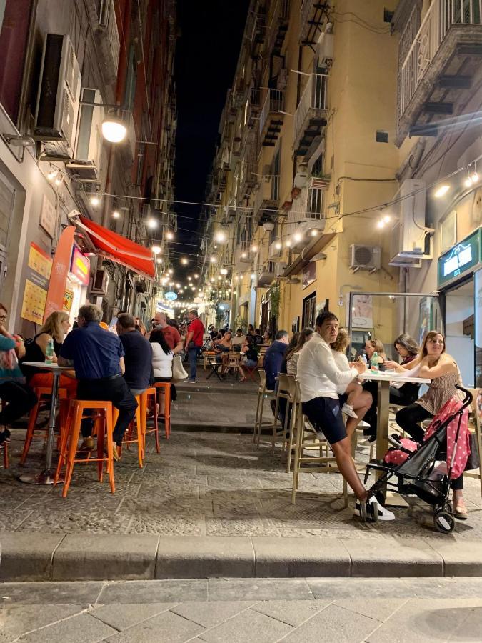 La Casetta Ai Gradoni Di Chiaia Napoli Eksteriør bilde
